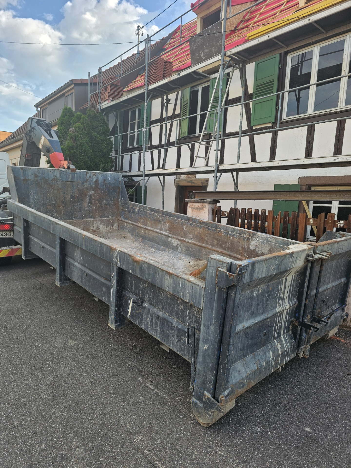 Location benne ( lingolsheim 67380 ) demande autorisation de mettre une benne sur la voie publique, durée de l'autorisation pour l'obtention compter une semaine selon les secteurs. 
